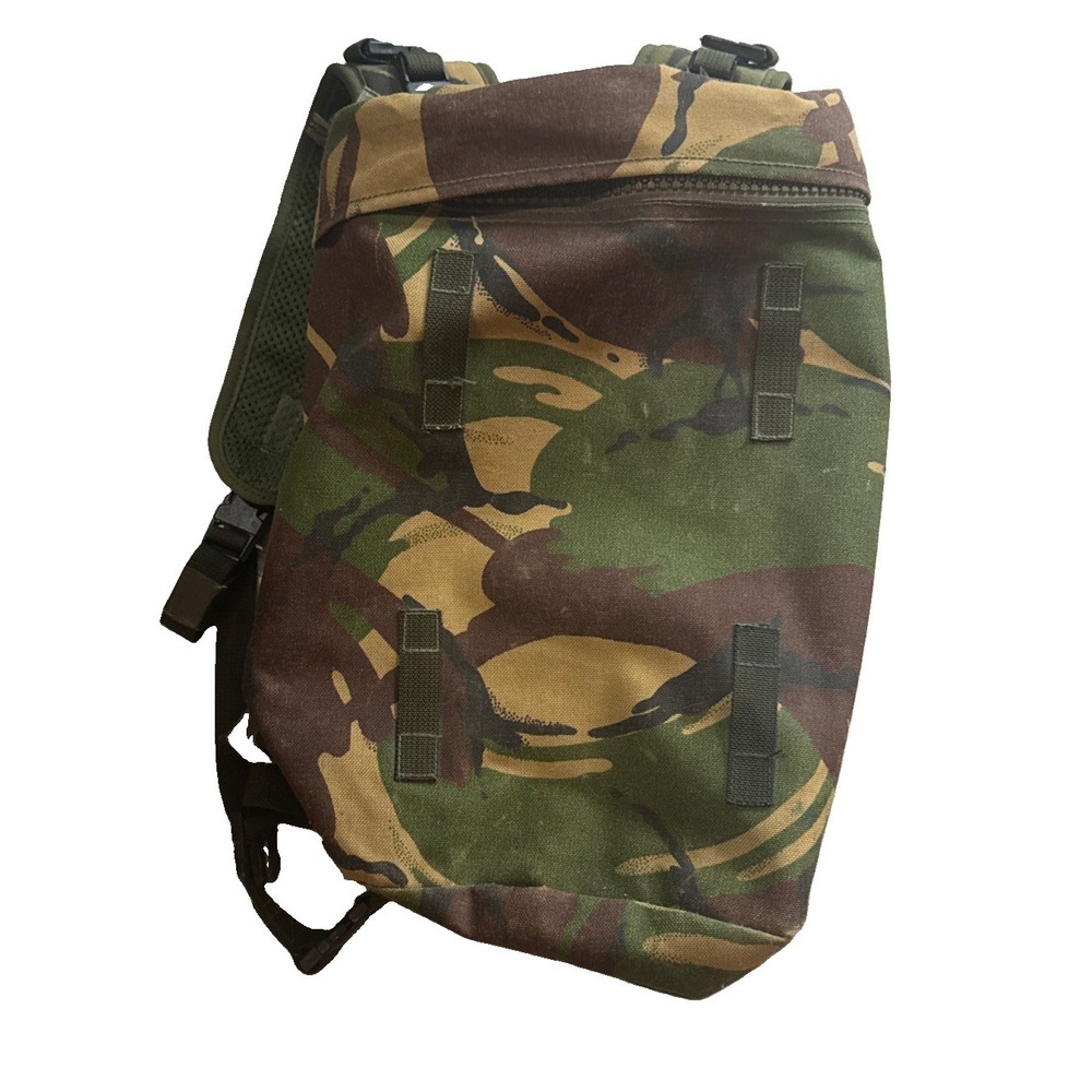 Original British Army Issue Olive Green Vintage Long Back Bergen/Rucksack Camo